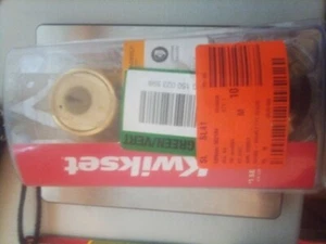 Kwikset Keyed Brass Deadbolt-Open Box- (T4) - Picture 1 of 1