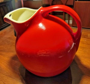 Vintage Hall Pottery Tilt Ball Pitcher, bright Red 7 " Vintage w/Ice Guard Lip - Picture 1 of 8