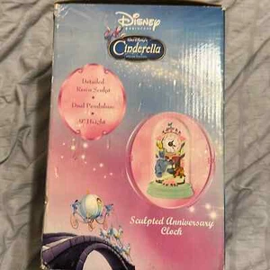 Cinderella sculpted anniversary clock in box. Works with AA battery - Picture 1 of 5