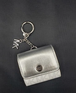 Michael Kors Jet Set Travel Case AirPods Charm In Silver NWT - Picture 1 of 6