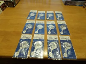12 x Kindersichere einteilige Kunststoff Lupe für Schule/Stempelsammler - Bild 1 von 4