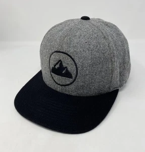 Gorra Teton Gravity Research gris negra de lana para hombre gorra con correa Jackson Hole WY - Imagen 1 de 7