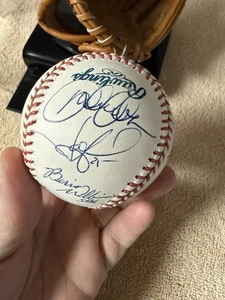 2003? Béisbol firmado por el equipo de los Yankees de Nueva York Derek Jeter Mariano Rivera Williams - Imagen 1 de 7