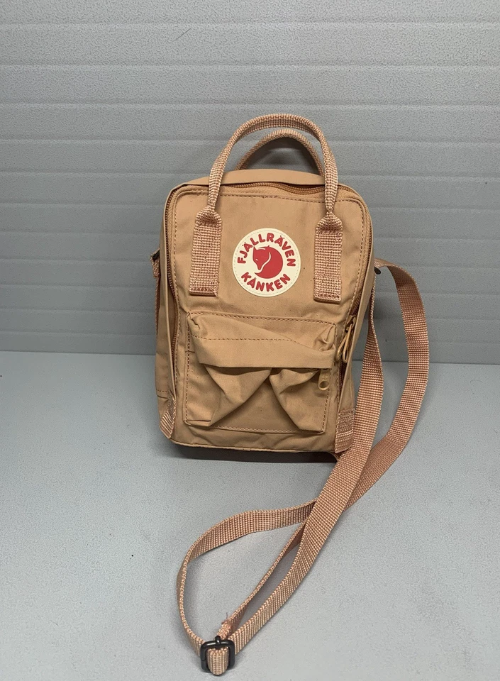 卓越 CONDTN-Fjallraven Kanken 迷你背包 - 桃色 — 第 1/4 张图片