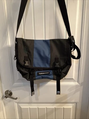 Usado en Excelente Condición Timbuk2 - Mochila para Portátil/Bolso Mensajero Bandolera Verde y Azul Foto 1 de 4