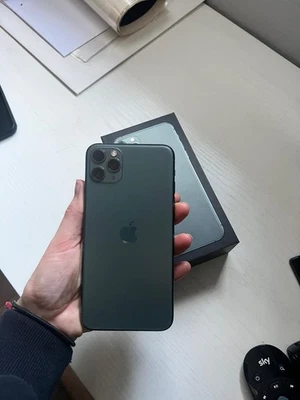Apple iPhone 11 Pro Max - 256GB - Grigio siderale (Senza operatore) A2218 (CDMA - Immagine 1 di 4