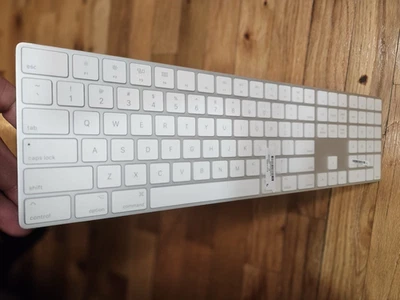 New Apple Magic Keyboard w/ Numeric Keypad Key Silver & White USA English - Image 1 of 4