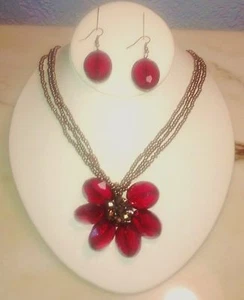 Womens Red & Pewter Pendent Necklace w/Earrings - Picture 1 of 1