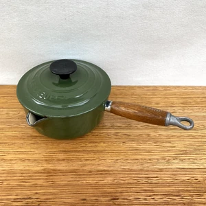 Le Creuset #16 Cast Iron Wood Handle Saucepan Pot With Lid Green Made In France - Picture 1 of 8