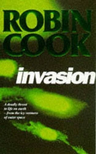 Invasion - Paperback By Cook, Robin - ACCEPTABLE Foto 1 de 1