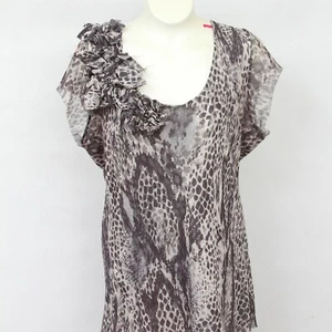 Blusa para mujer New York & Company con estampado de guepardo con volantes gorra manga talla XL - Imagen 1 de 5