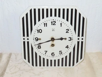 Orologio Da Parete In Ceramica Vintage Ottagonale Nero/Bianco - Image 1 of 4