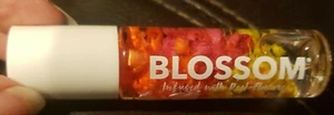 Blossom Roll On Lip Gloss - Mango Scent - 0.2 oz Infused with REAL ๐ธ Flowers - Picture 1 of 2