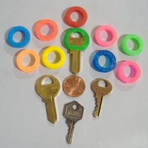 LOT OF TEN SMALL KEY RING IDENTIFIERS FOR PADLOCKS MAILBOXES IDENTIFIERS - Picture 1 of 2