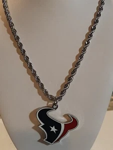 HOUSTON TEXANS Pendant Charm / 30" STAINLESS STEEL 5MM ROPE CHAIN NECKLACE - Picture 1 of 6