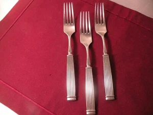 Juego de 3 tenedores de ensalada Dansk Colbert acero inoxidable International Designs LTD 7 1/4" - Imagen 1 de 5