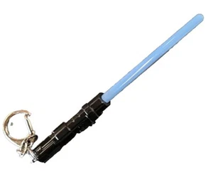 Llavero Obi-Wan Kenobi Star Wars sable de luz azul plástico y metal vendedor del Reino Unido - Imagen 1 de 5