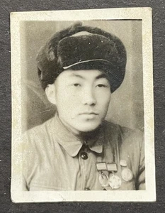 Korean War Photo China PVA Three Medals Chinese Army 1950s Original - Picture 1 of 3