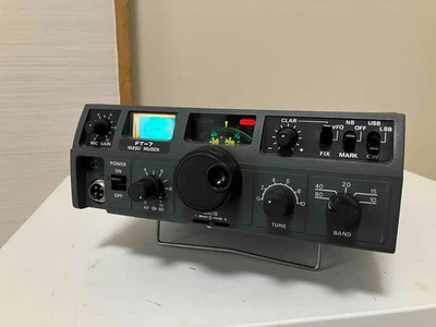 Transceptor Yaesu FT-7 HF - Modelo vintage años 70 - Imagen 1 de 4