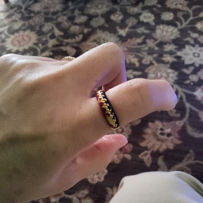  NATURAL RED AND BLUE ENAMEL BAND 21K YELLOW GOLD 5.4 grams  - Image 1 of 4