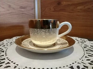 VINTAGE SIGNED CREST-O-GOLD BONE CHINA  DEMITASSE/TEA CUP SET MADE IN THE USA - Picture 1 of 12