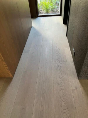 Suelo de madera de roble europeo Hakwood Duoplank Foto 1 de 2