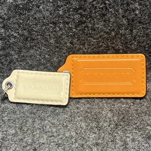 Coach Taschenanhänger Hängeetikett Lackleder apricot orange 2,5" & elfenbein creme 1,5" - Bild 1 von 6