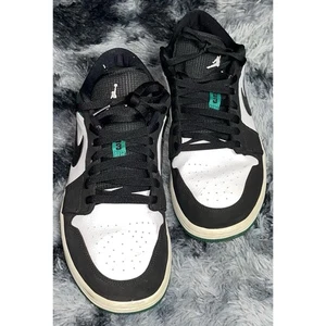 Size 13 - Air Jordan 1 Low Mystic Green - Picture 1 of 5