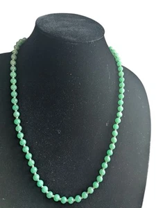 Jade Strand 22 inches Silver Clasp - Picture 1 of 4