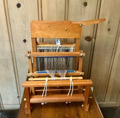 Tamices de madera vintage telar de mesa para tejer  Foto 1 de 4