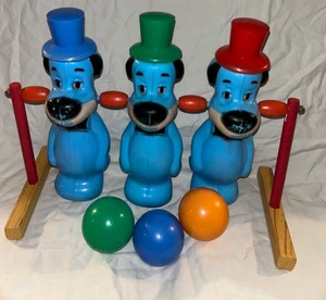 TRANSOGRAM  HUCKLEBERRY HOUND  LIDS OFF BOWLING GAME  C. 1960  HANNA BARBERA - Picture 1 of 8