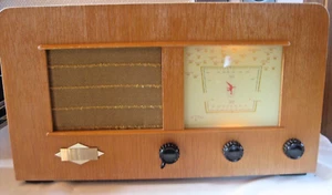 Grundig Radio Heinzelmann LImited Edition Nummer 931 Holzgehäuse - Bild 1 von 7