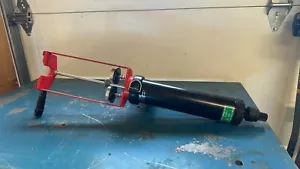 COX Pnumatic Applicator - Picture 1 of 3