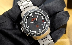 SINN EZM1 41 mm TITAN Chronograph Lemania 5100 EZM 1 Einsatzzeitmesser AR 503 - Bild 1 von 13