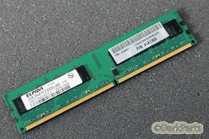 Elpida EBE21UE8ACWA-6E-E PC2-5300U-555 2GB Memory RAM DDR2-667Mhz - Picture 1 of 1