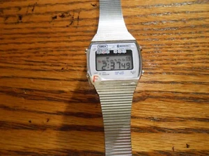 Reloj Cronógrafo Alarma Musical Luka Vintage, Original Digital Años 80, Nuevo de Lote Antiguo - Imagen 1 de 10