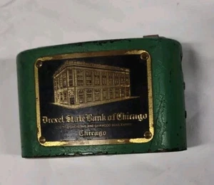 Vintage Drexel State Bank of Chicago Metall Münzbank ohne Schlüssel Werbung Sparschwein  - Bild 1 von 7