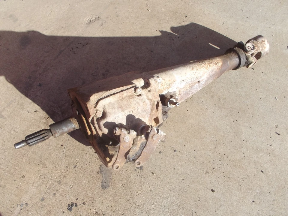 1958 CHEVROLET 3100 PICKUP TRUCK ORIGINAL 3 SPEED TRANSMISSION gm 1959 1957 1956 - Image 1 of 4