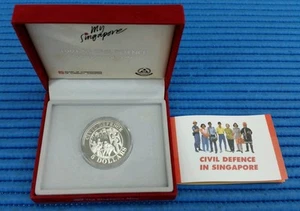 1991 Singapore Civil Defence Commemorative $5 Silver Proof Coin - Picture 1 of 6