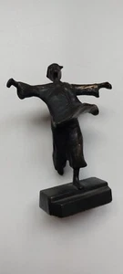 bronze sculpture dancing girl in the wind - Picture 1 of 8