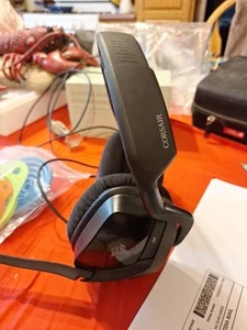 Corsair HS65 SURROUND Gaming Headset - Carbon - Picture 1 of 10