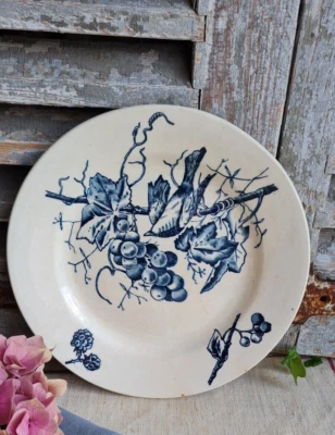 ANCIENNE  ASSIETTE PLATE TERRE DE FER HB&cie DECOR OISEAU  FLEURS - Photo 1/2