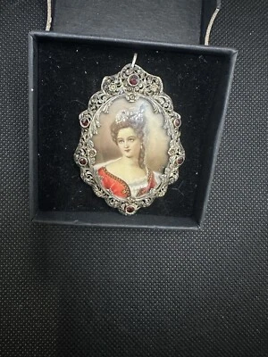 spilla miniatura antica dipinta a mano  in argento E Oro - Immagine 1 di 3