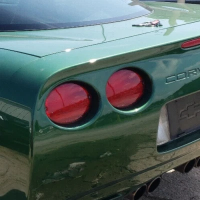 Luz trasera izquierda conductor Chevrolet Corvette, 1997, 1998, 1999, 2000, 2001 - 2004 Foto 1 de 4