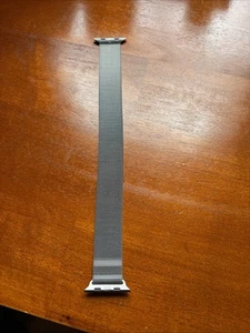 Apple Silver Milanese Loop 45mm Apple Watch Band Stainless Steel - Picture 1 of 3
