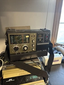 Vintage Readers Digest Multi-Band Radio Receiver RDA-127 Tested Works OneAntenna - Picture 1 of 7