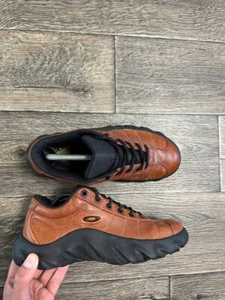 oakley vintage sneakers brown leather men y2k uk7 us8 eu41 - Picture 1 of 8