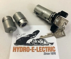 NEW 1987-1992 GMC Pick-up Truck BLACK Ignition & Door lock set with GM Keys - Picture 1 of 4