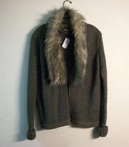 Neiman Marcus Women's Sweater Gray Blue Faux Fur Collar NWT Size Large - Picture 1 of 10