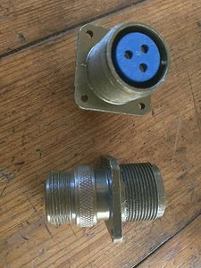 Amphenol Industrial 97-3100A-16-10S Connector Socket Wall Mount Receptacle - Picture 1 of 1
